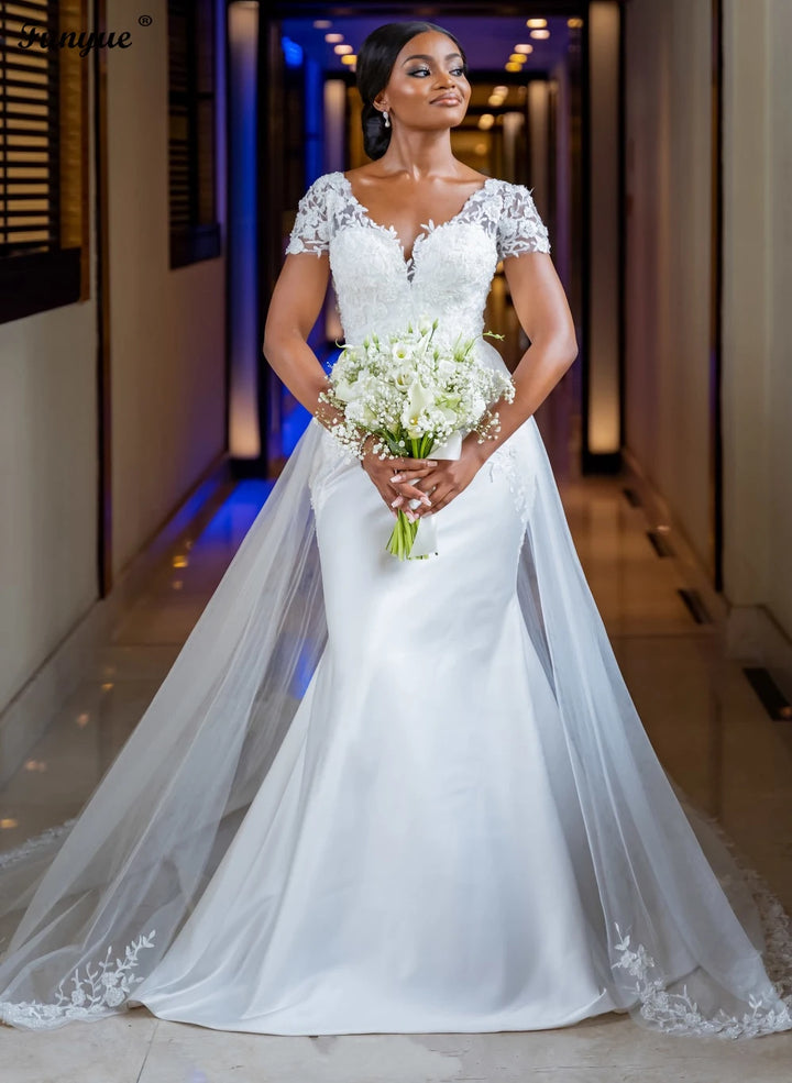 Short Sleeves Lace Wedding Dress New Elegant Robe De Soirée De Mariage