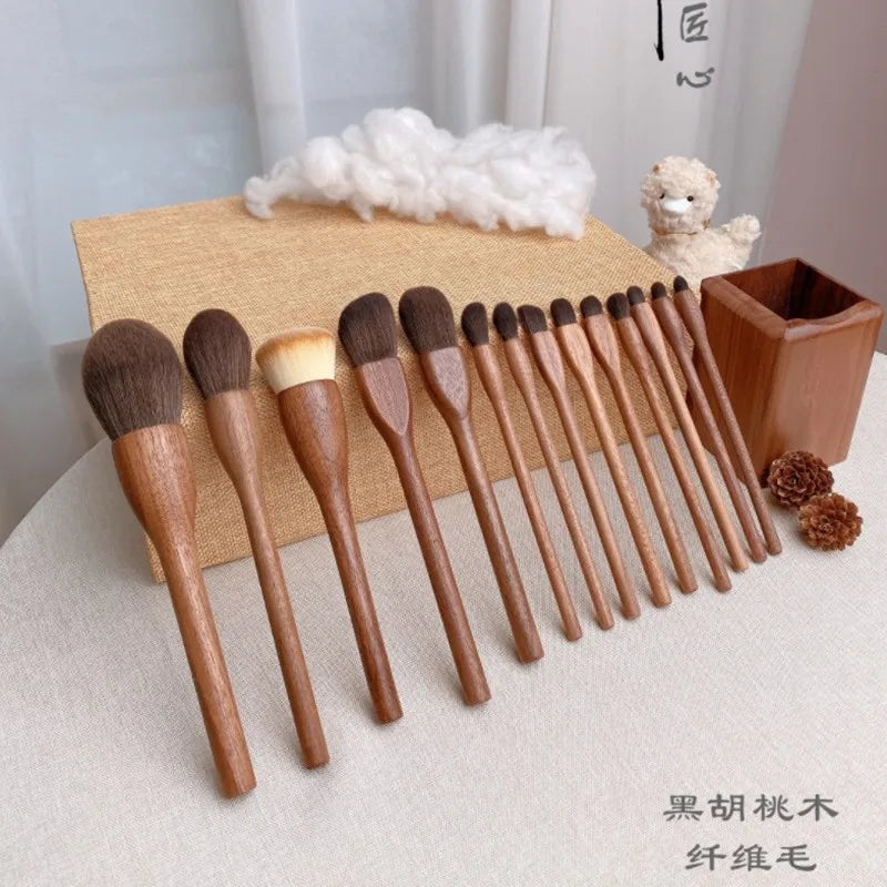 Makeup Brushes Set Cosmetic Powder Blush Foundation Eye Shadow