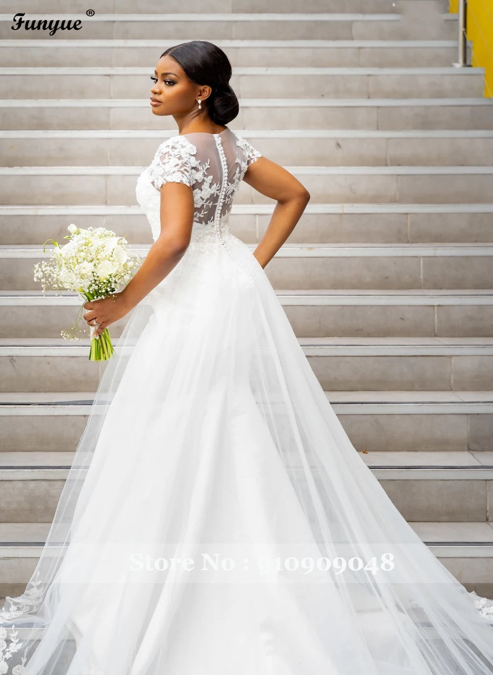 Short Sleeves Lace Wedding Dress New Elegant Robe De Soirée De Mariage