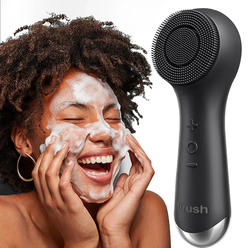 Facial silicone cleansing brush with dual rotation and vibration modes