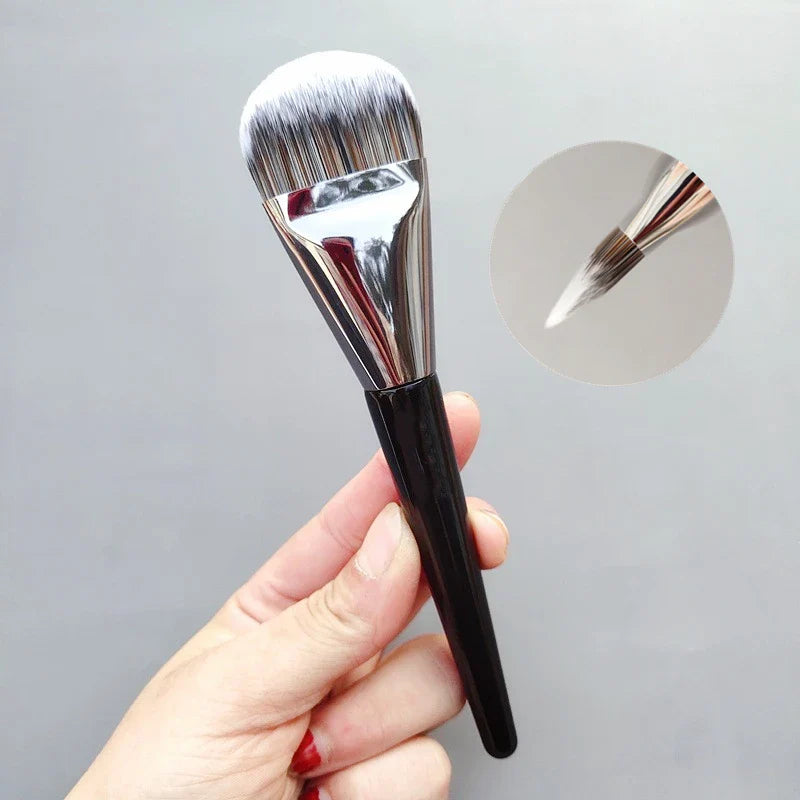 LOYBJ Super Thin Foundation Brush Professional Foundation Concealer