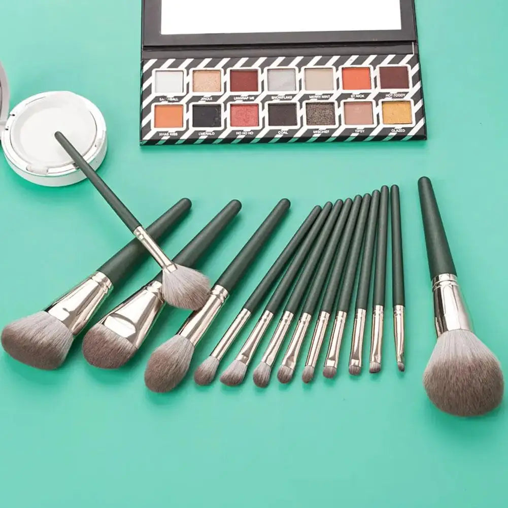Fluffy Makeup Brushes Set Eye Shadow Foundation Women Cosmetic Powder