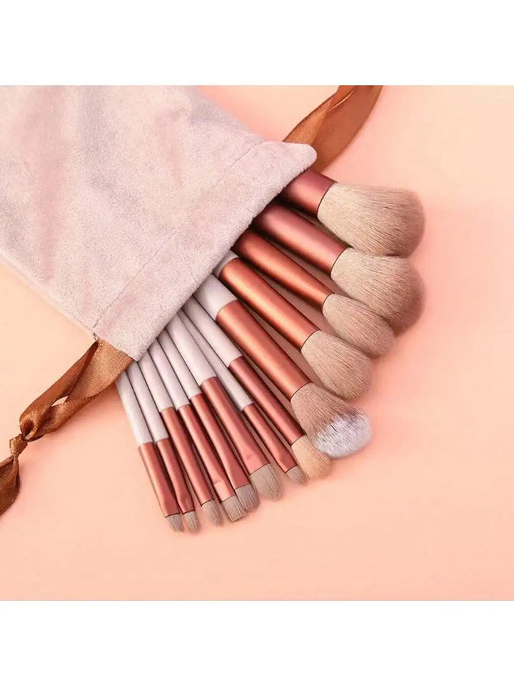 Bean Paste Color Makeup Brush Set with Velvet Bag Soft Bristle Powder Blush