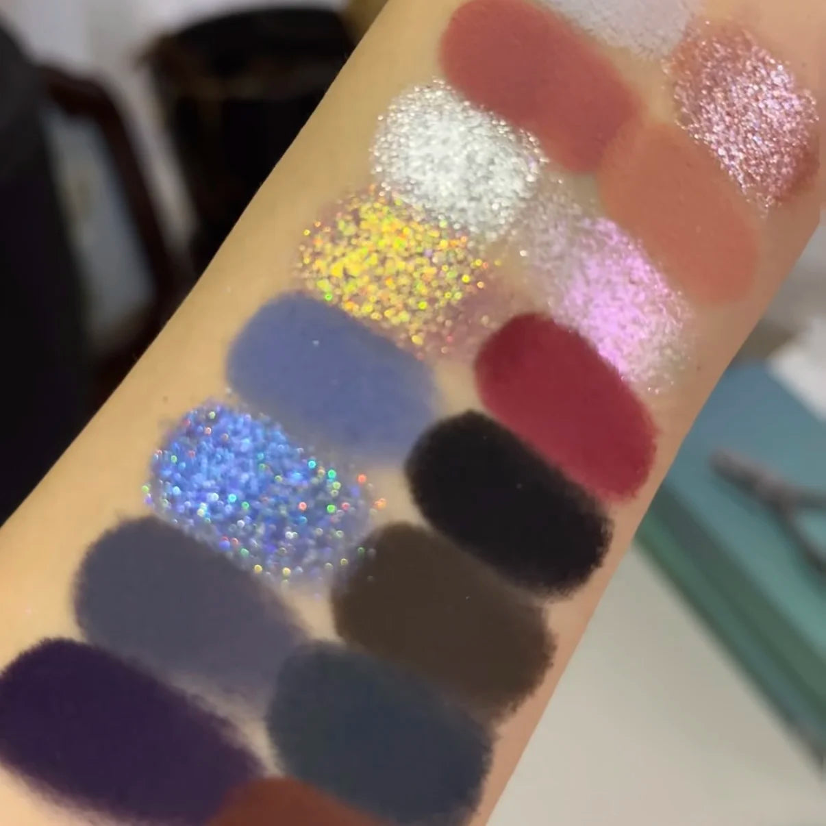 Eyeshadow Palette Cheeryep Matte Powder Glitter Shadow Chameleon