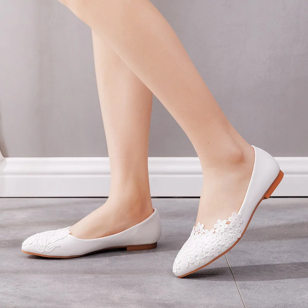 Elegant lace wedding dress shoes for women 2025 summer pointed toe