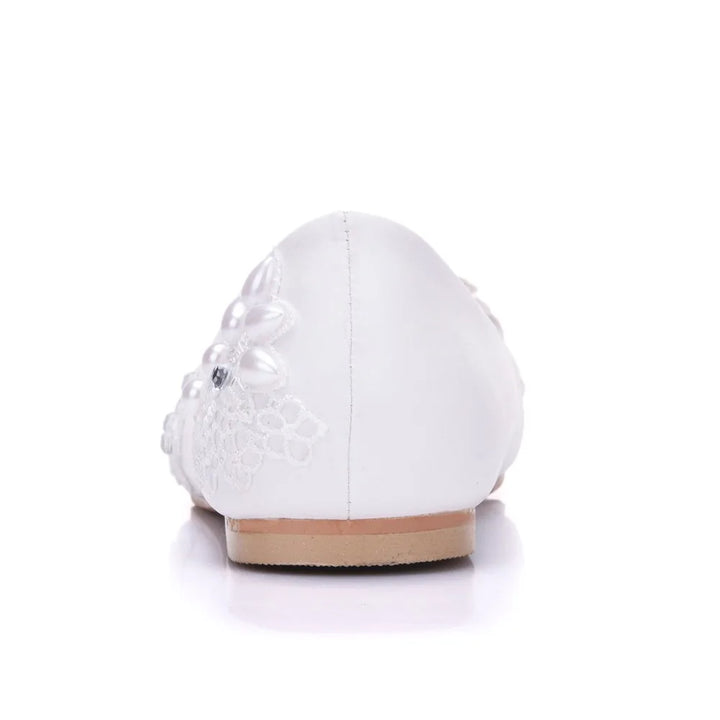 Spring and summer pointed toe shallow mouth white rhinestone pearl lace flat
