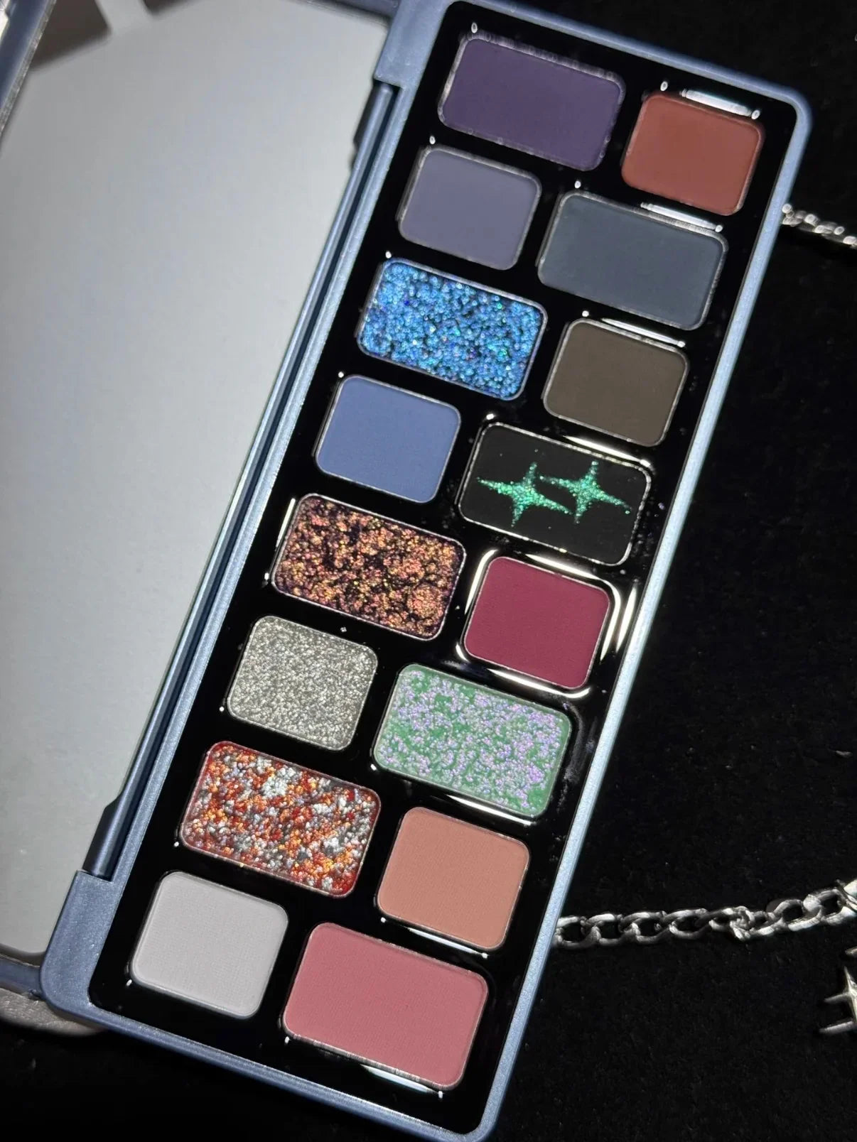 Eyeshadow Palette Cheeryep Matte Powder Glitter Shadow Chameleon