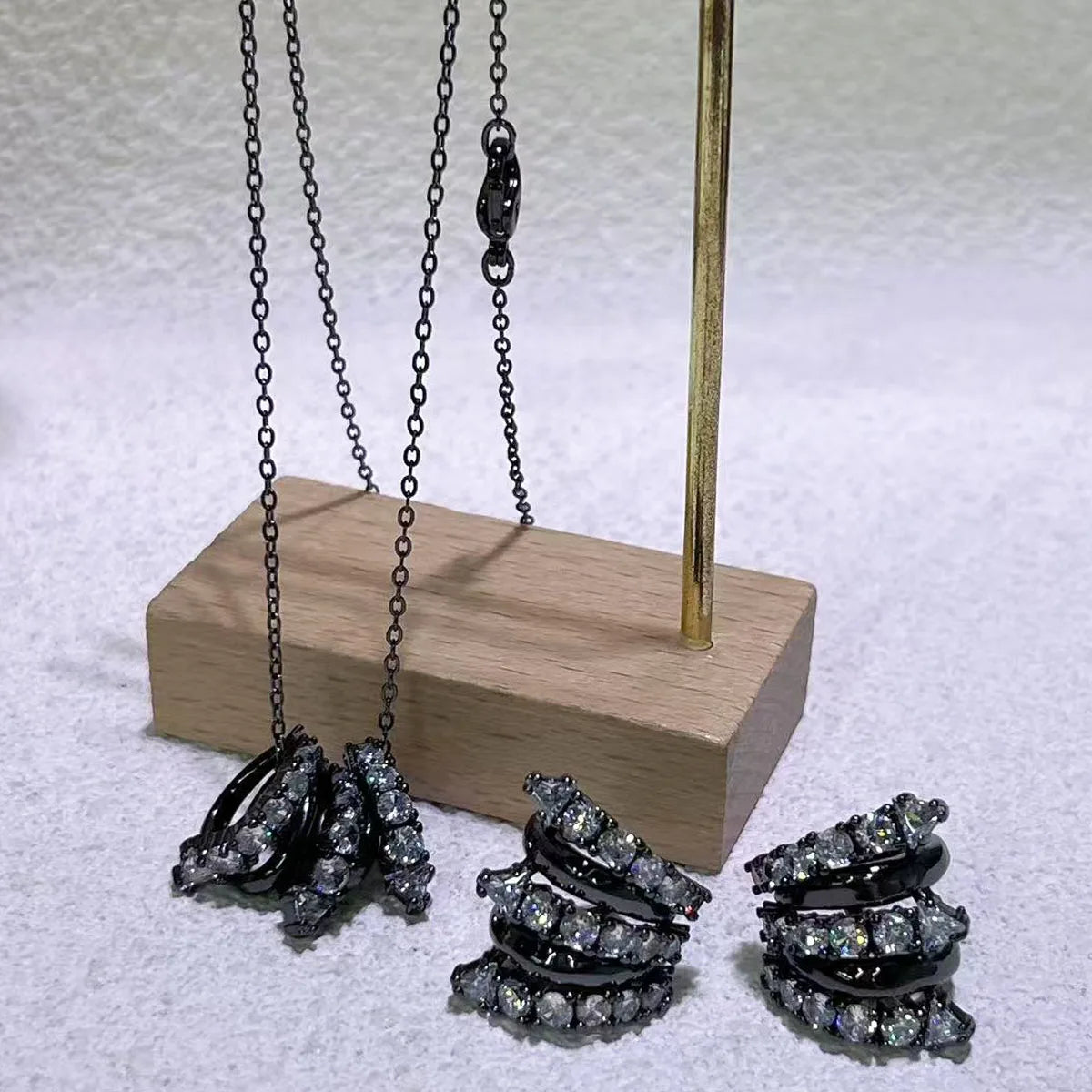 Ear clips Black Water Droplets Jewelry Wings Charms Fine Jewelry Sets