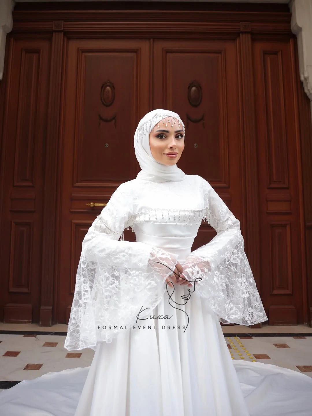 KUXA Luxury Muslim Wedding Dresses Satin Long Sleeves Bridal Gown