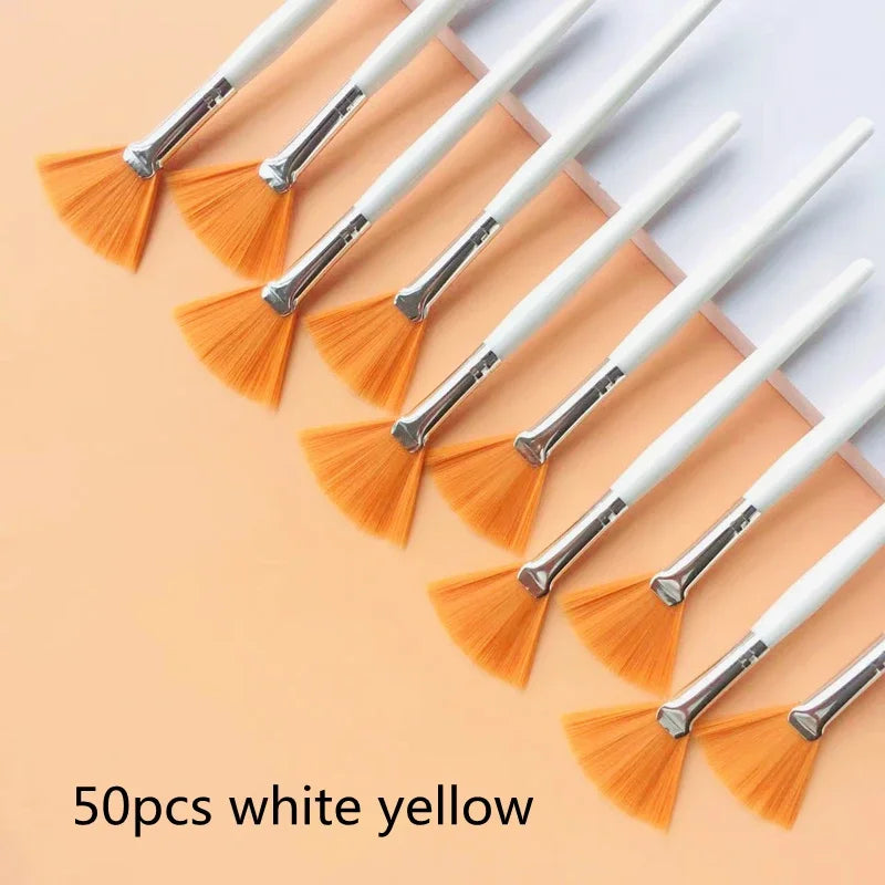 Durable Soft Fan Brush for Facials Makeup Applicator, Oil Control Facial