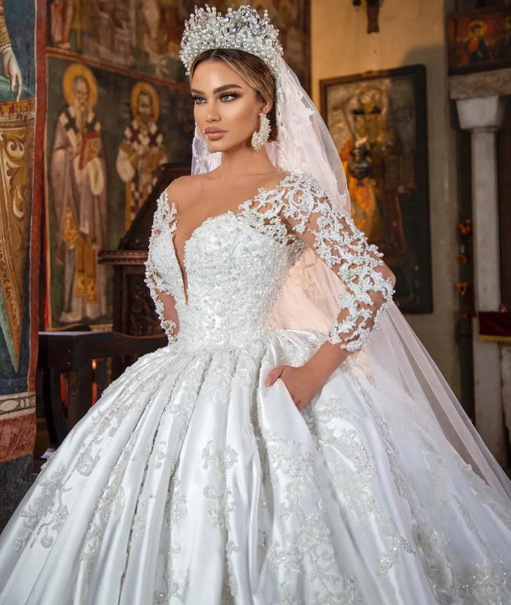 Luxury White Deep V neck Lace Satin Long Sleeve Wedding Ball Dress Bridal Gown
