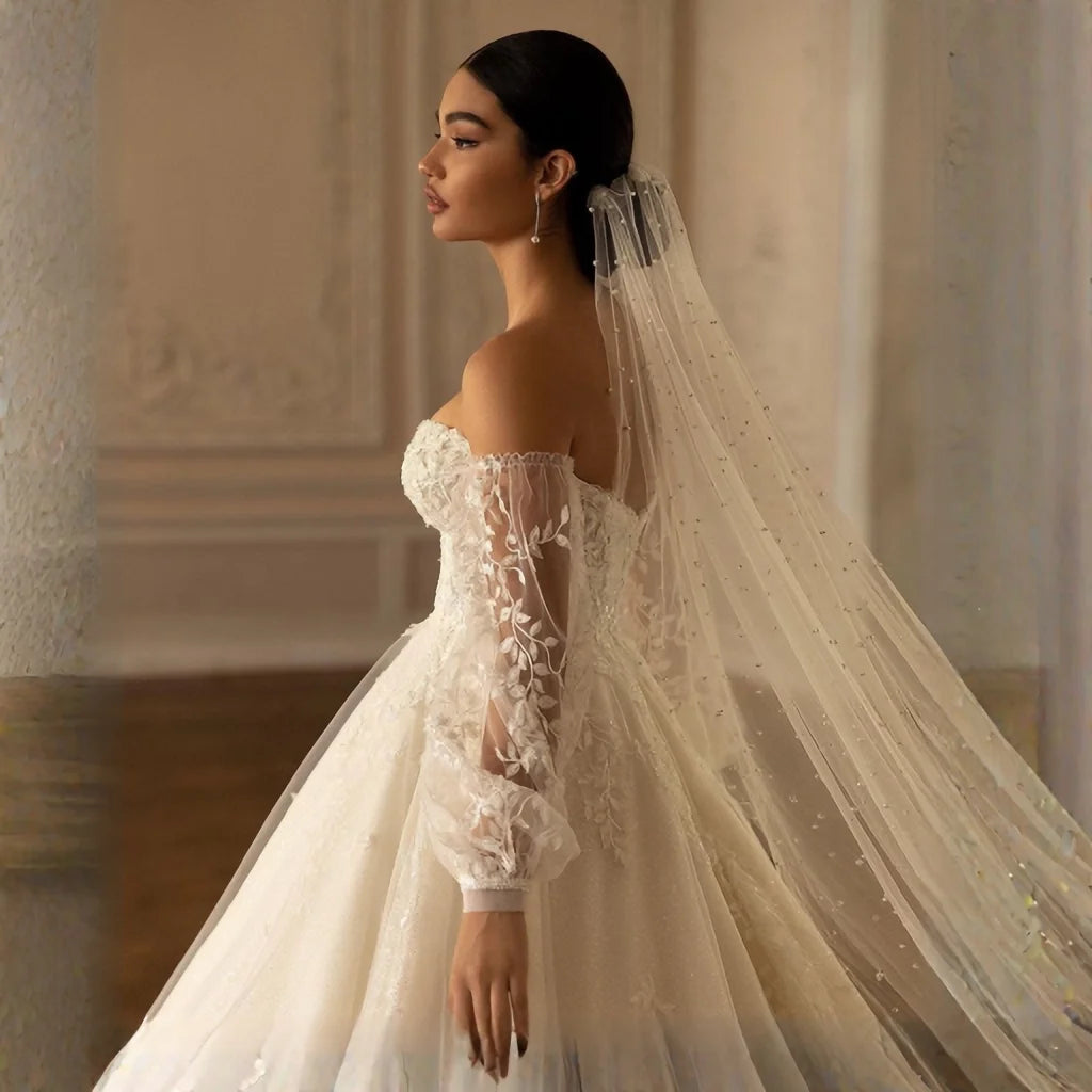 Pearls Bridal Veil Soft 1 Tier Beaded Wedding Veil for Bride