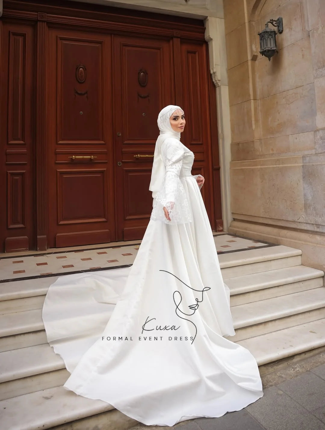 KUXA Luxury Muslim Wedding Dresses Satin Long Sleeves Bridal Gown