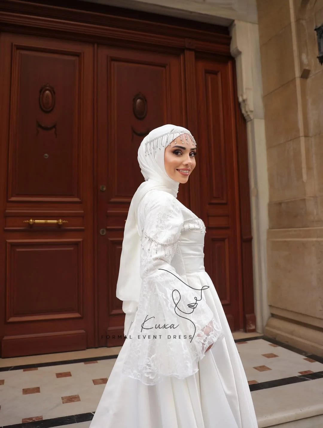 KUXA Luxury Muslim Wedding Dresses Satin Long Sleeves Bridal Gown