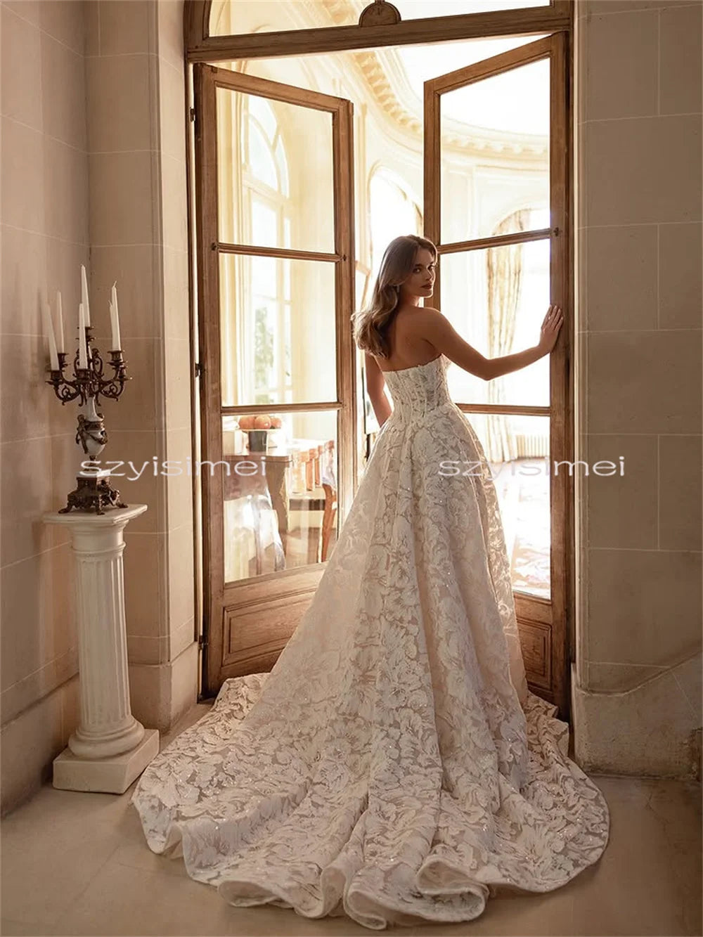 Luxury Full Lace A-line Wedding Dress Sexy Backless Bridal Gown