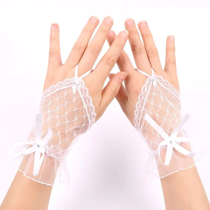 Elegant Lace Short Bridal Gloves Fingerless Wedding Gloves